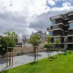 Jardim Da Gloria - T3 De Luxe Dans Prive - Luxury 3-bedroom In Private *