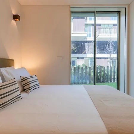Jardim Da Gloria - T3 De Luxe Dans Prive - Luxury 3-bedroom In Private *